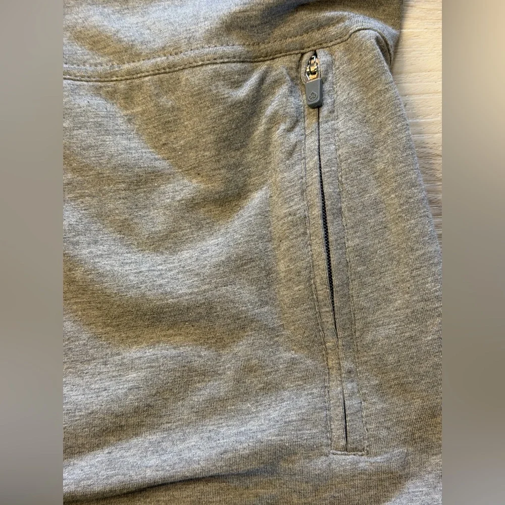 Tasc Performance Jacket Mens Sz S Gray Full Zip Athletic Organic Cotton Bamboo